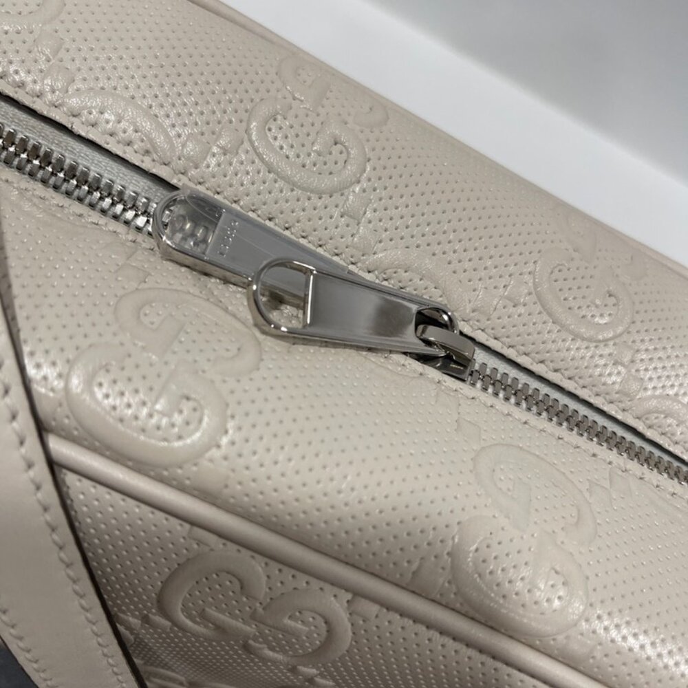 Gucci Calfskin GG Tennis Embossed Square Messenger Bag Mystic White (JB1362) - Picture 4 of 9